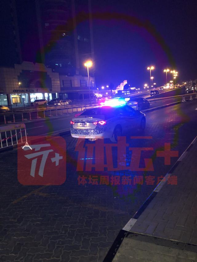 两国足抵达迪拜 防疫压力丝毫不减天气或不是问题